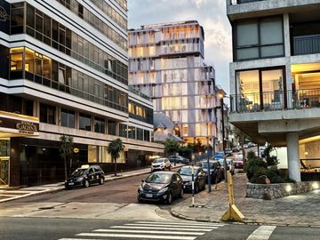 Venta Exclusivo Piso con Vista al Mar - Playa Grande
