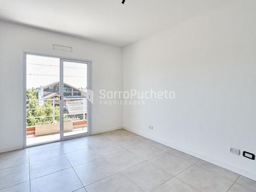 Venta Departamento 2 Ambientes Hurlingham 1° A