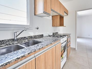 Venta Departamento 2 Ambientes Hurlingham 1° A