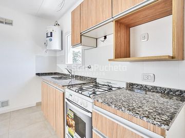 Venta Departamento 2 Ambientes Hurlingham 1° A