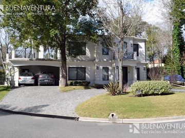 OPORTUNIDAD Excelente Casa - Fincas de Iraola I