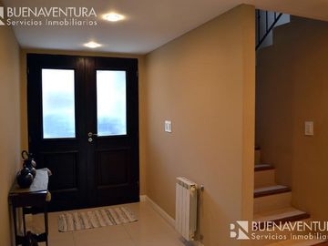 OPORTUNIDAD Excelente Casa - Fincas de Iraola I