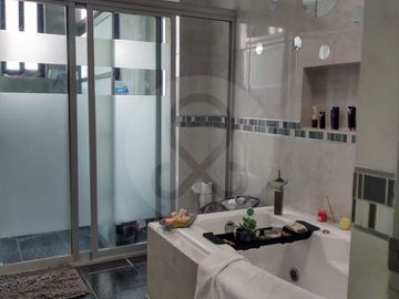 Casa en venta en Fuentes de Tepepan