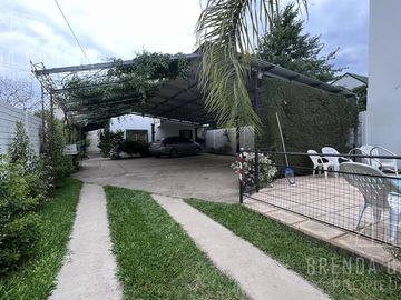 Complejo Turistico Con Pileta En Venta - Colon Entre Rios.