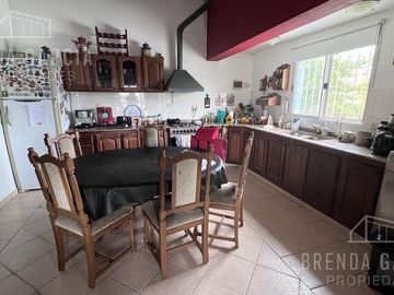 Complejo Turistico Con Pileta En Venta - Colon Entre Rios.