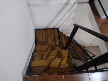 Casa en venta - 4 dormitorios 3 baños - 112mts2 - Glew