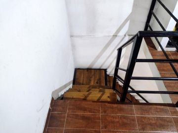Casa en venta - 4 dormitorios 3 baños - 112mts2 - Glew