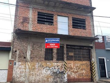 Establecimiento Industrial de 855 m2 cubiertos aproximados, Villa Ballester