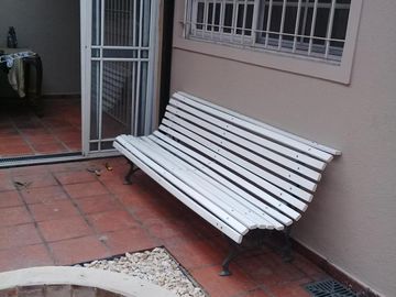 Casa en venta - 3 Dormitorios 2 Baños - Cocheras - 415Mts2 - Glew, Almirante Brown