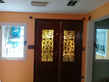 Casa en venta - 3 Dormitorios 2 Baños - Cocheras - 415Mts2 - Glew, Almirante Brown