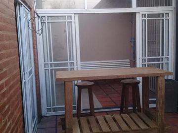 Casa en venta - 3 Dormitorios 2 Baños - Cocheras - 415Mts2 - Glew, Almirante Brown