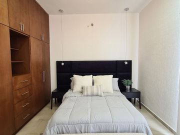 Casa en VENTA en LOMAS DE MEDITERRANEO