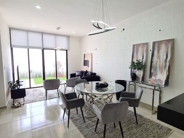 Casa en VENTA en LOMAS DE MEDITERRANEO