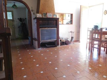 Casa en venta - 3 Dormitorios 2 Baños - 130 mts2 - Chascomus
