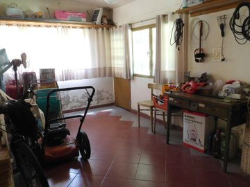 Casa en venta - 3 Dormitorios 2 Baños - 130 mts2 - Chascomus