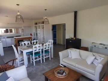 Casas en venta - 2 Dormitorios 1 Baño - 200 mts2 - Balneario Océano