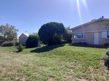 Casas en venta - 2 Dormitorios 1 Baño - 200 mts2 - Balneario Océano