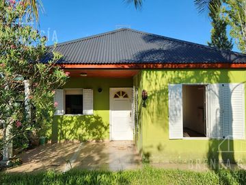 Casa Con 3 Dormitorios En Venta - Pueblo Liebig Entre Ríos.