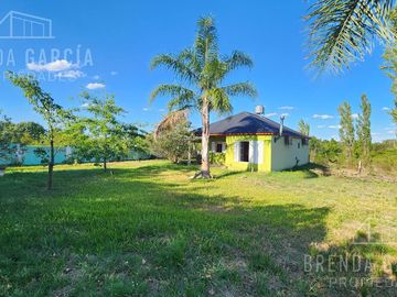 Casa Con 3 Dormitorios En Venta - Pueblo Liebig Entre Ríos.