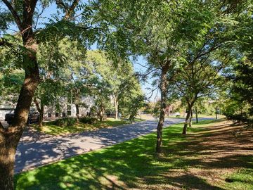 NORDELTA | LAGUNITA Departamento en venta de 3 ambientes con jardín y vista a la laguna