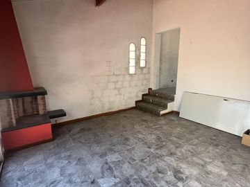 CASA MULTI FAMILIAR - MONTE CASTRO