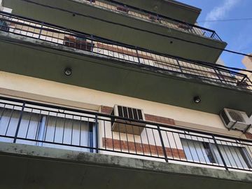 Departamento en venta , 4 ambientes en Quilmes centro, con cochera