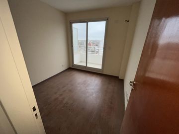 Departamento 2 dormitorios amplio balcon arroyito rio