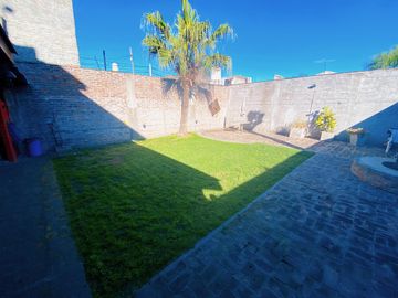 Casa - Tigre - venta- oportunidad