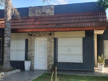 Importante Propiedad en La Reja ubicada en Zona de Quintas