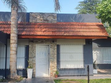 Importante Propiedad en La Reja ubicada en Zona de Quintas