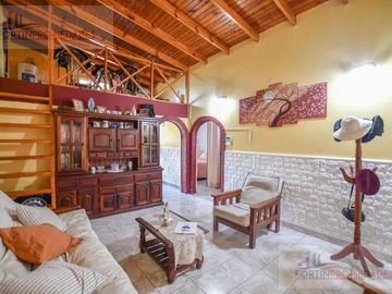 Casa - Villa Elvira