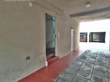 Un 3 ambientes en muy buenas condiciones con balcón al frente!!San Bdo. Oportunidad!!