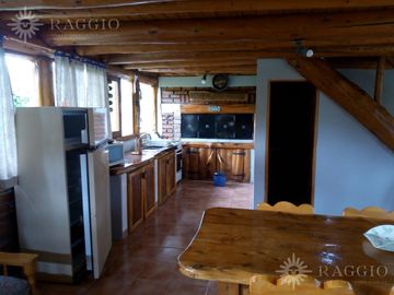 CASAS EN VENTA EN AMPLIO TERRENO – EL HOYO, CHUBUT (FR-23)