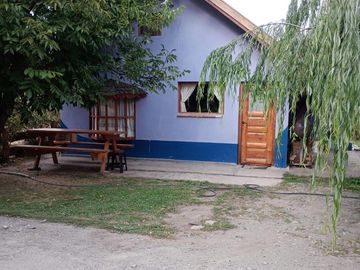 CASAS EN VENTA EN AMPLIO TERRENO – EL HOYO, CHUBUT (FR-23)