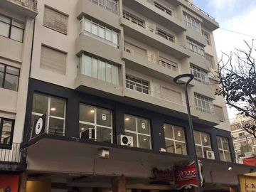 Departamento en venta - 3 dormitorios 2 baños - 90mts2 - Mar Del Plata