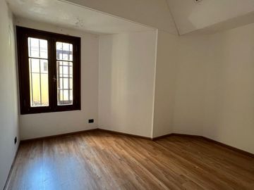 PH en San Telmo en lote propio -  oportunidad para reciclar - Multidestino