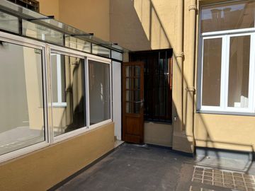 PH en San Telmo en lote propio -  oportunidad para reciclar - Multidestino