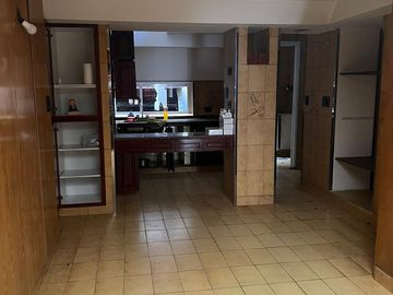 PH en San Telmo en lote propio -  oportunidad para reciclar - Multidestino