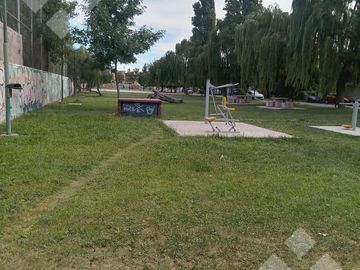 VENTA CASA 3 DORM. - B° CANAL V, NEUQUÉN