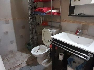 VENTA CASA 3 DORM. - B° CANAL V, NEUQUÉN