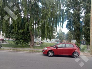 VENTA CASA 3 DORM. - B° CANAL V, NEUQUÉN