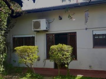 PH en venta - 1 Dormitorio 1 Baño 1 Cochera - 155Mts2 - Quilmes