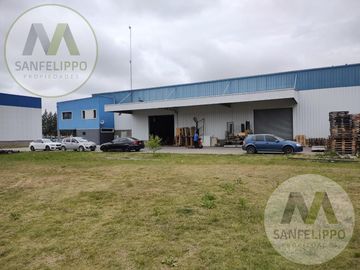 Nave Industrial -  Venta o  Alquiler - Parque industrial - Berazategui
