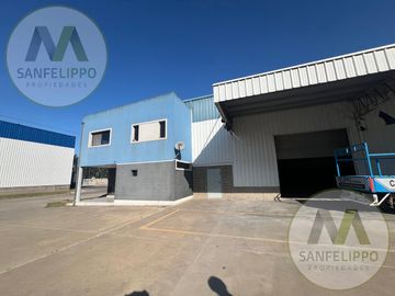 Nave Industrial -  Venta o  Alquiler - Parque industrial - Berazategui