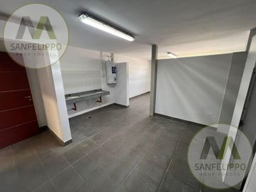 Nave Industrial -  Venta o  Alquiler - Parque industrial - Berazategui