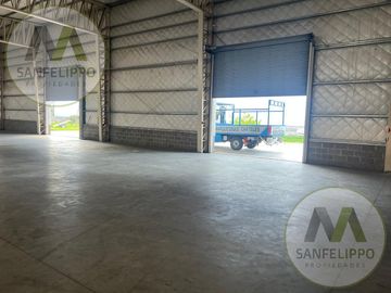 Nave Industrial -  Venta o  Alquiler - Parque industrial - Berazategui