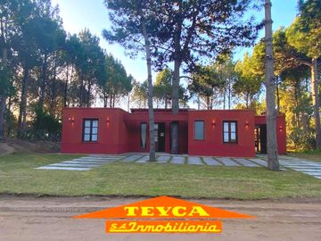 VENTA, Casa 5 AMB-  ZONA Alamos, PINAMAR