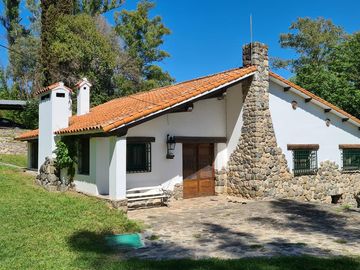 Casa con BAJADA AL RIO - el Descanso la BOLSA