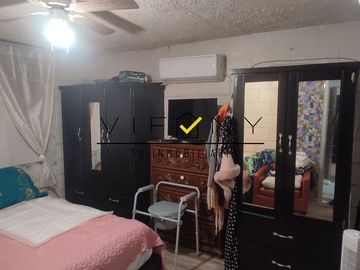 SE VENDE casa muy bien ubicada en Santa Mónica Mexicali