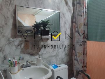 SE VENDE casa muy bien ubicada en Santa Mónica Mexicali